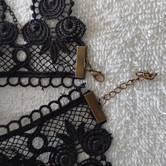Black Lace, Fine chains, black tear drops Choker Necklace - Picture 5 of 5